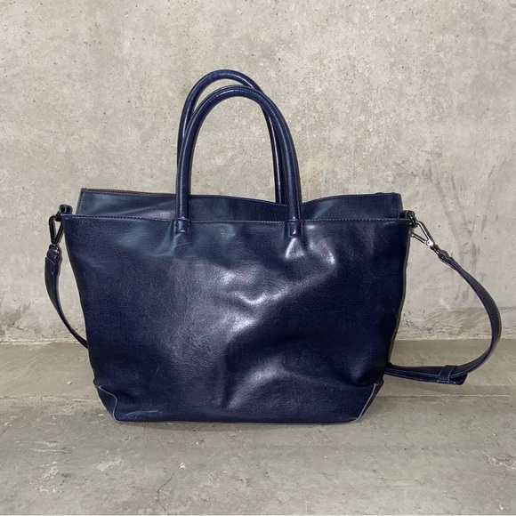 MATT & NAT BABY DIAPER BAG w ADJUSTABLE STRAP - Picture 8 of 12